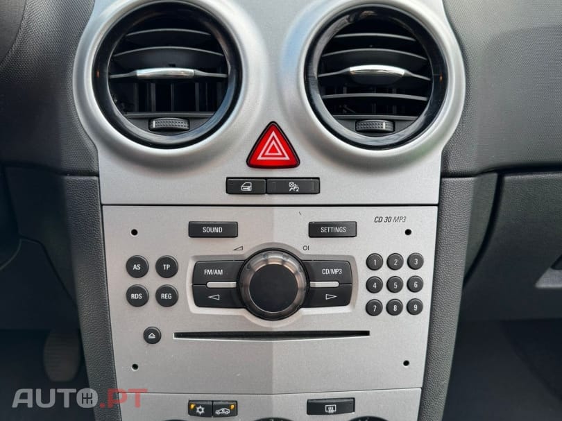 Opel Corsa 1.2 Enjoy