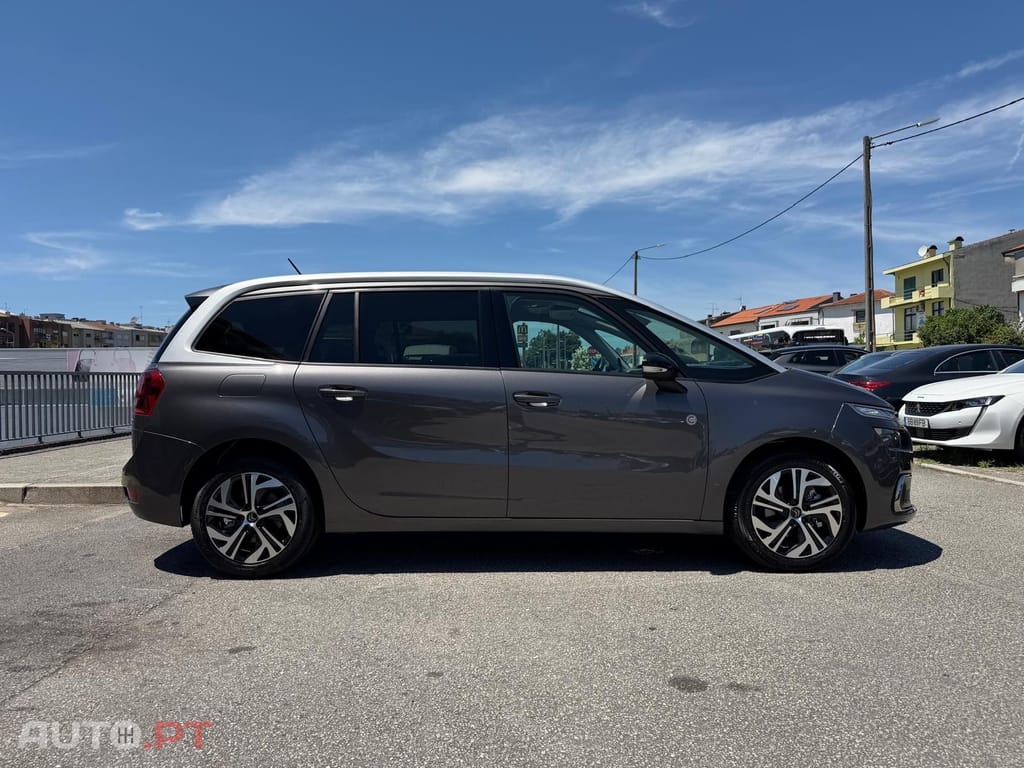 Citroen C4 SpaceTourer 1.5 BlueHDi Shine EAT8