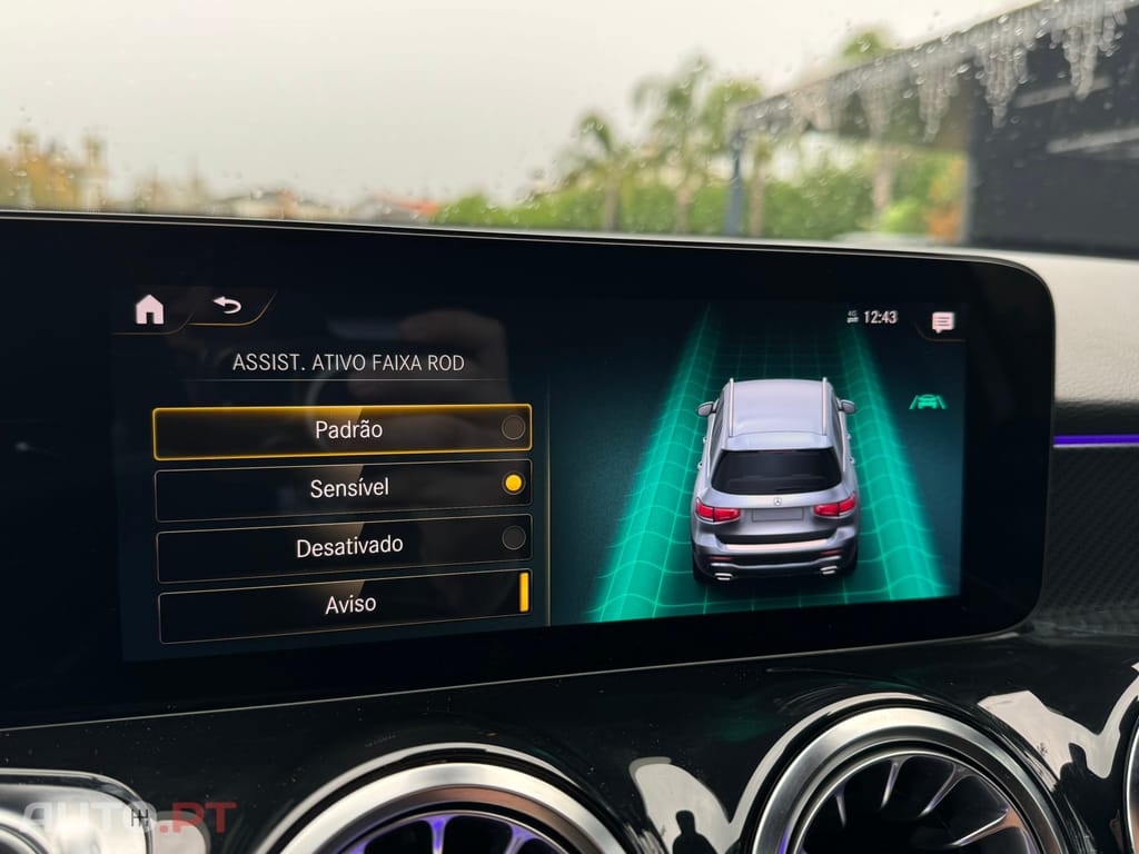 Mercedes-Benz GLB 220 d AMG Line