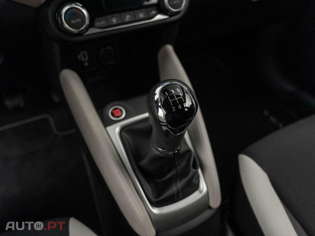 Nissan Micra 1.0 IG-T N-Connecta