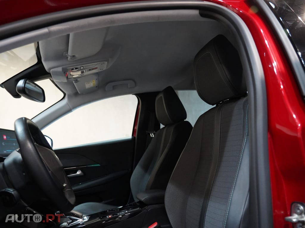 Peugeot E-208 50 kWh Allure