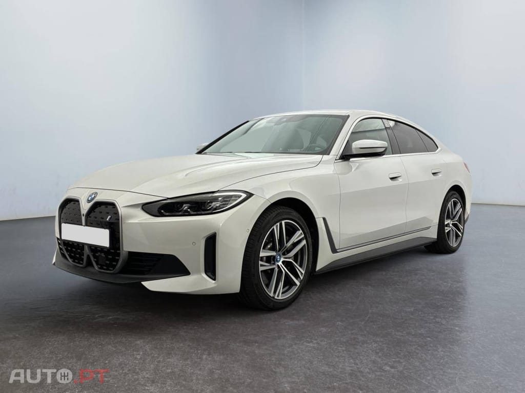 BMW i4 eDrive40