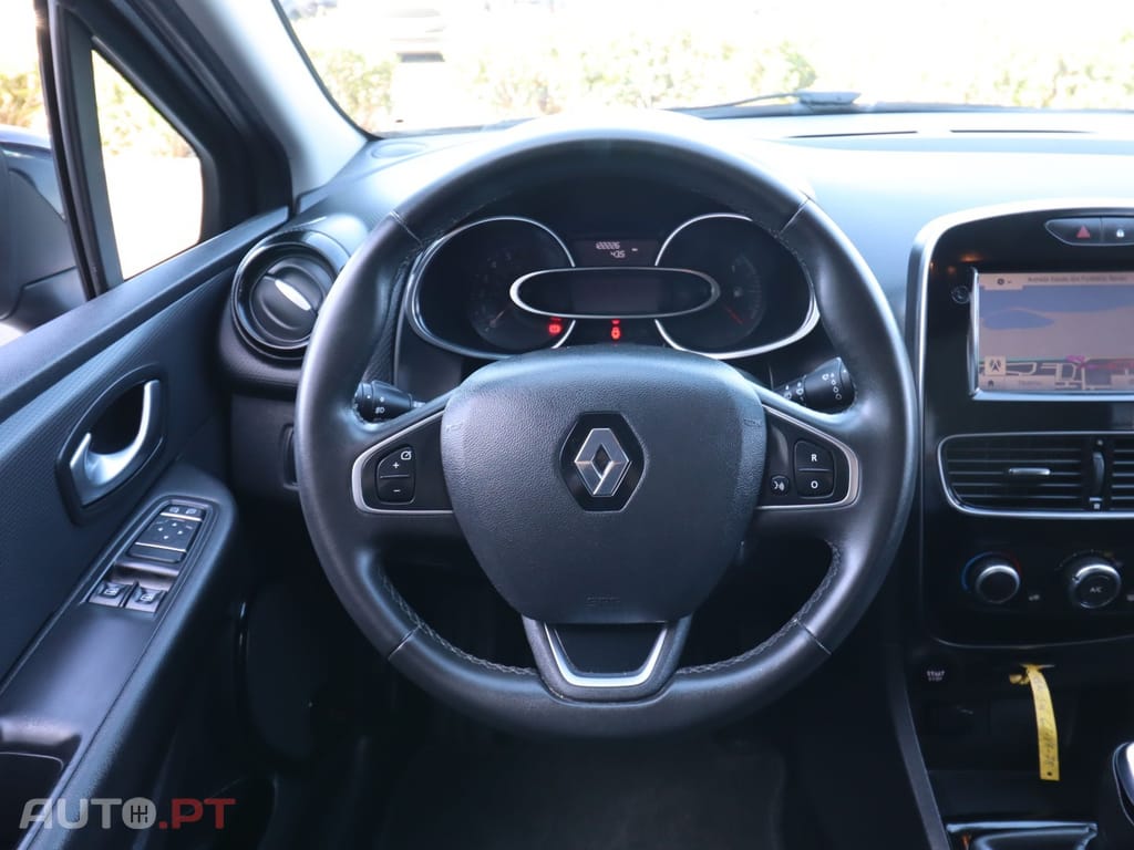 Renault Clio Sport Tourer 0.9 TCe Limited