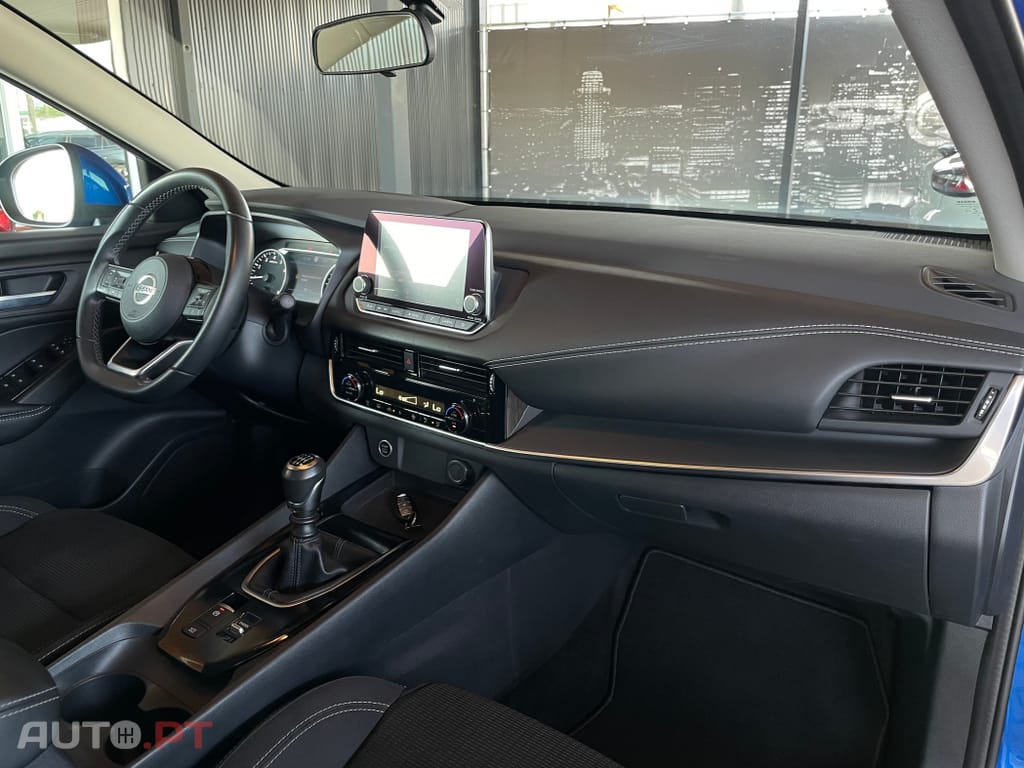 Nissan Qashqai 1.3 DIG-T N-Connecta LED+SKY