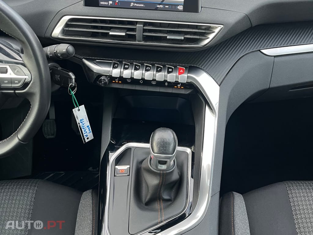 Peugeot 3008 1.5 BlueHDi Allure