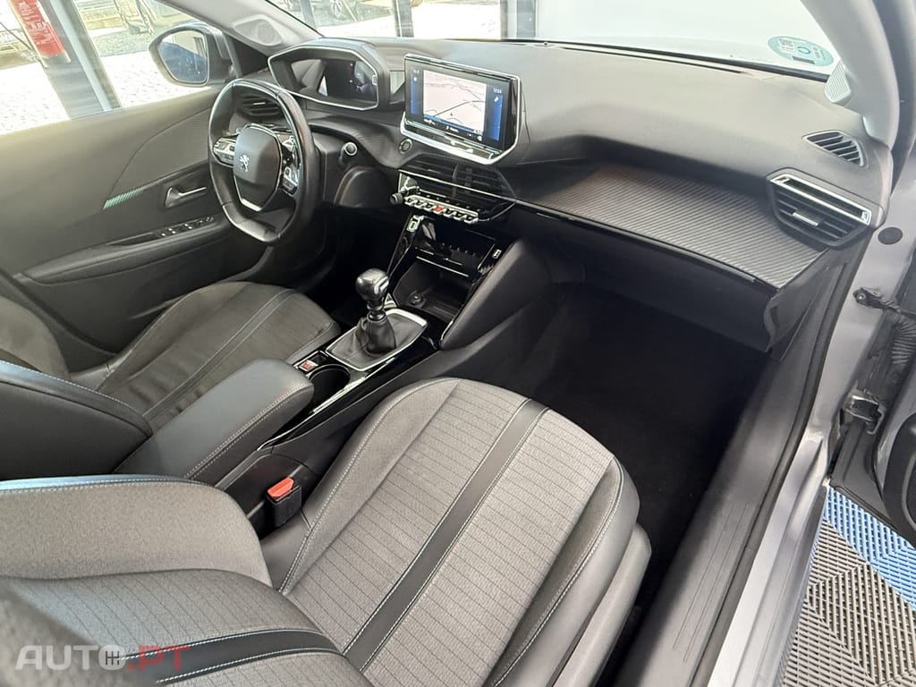 Peugeot 208 1.2 PureTech Allure Pack