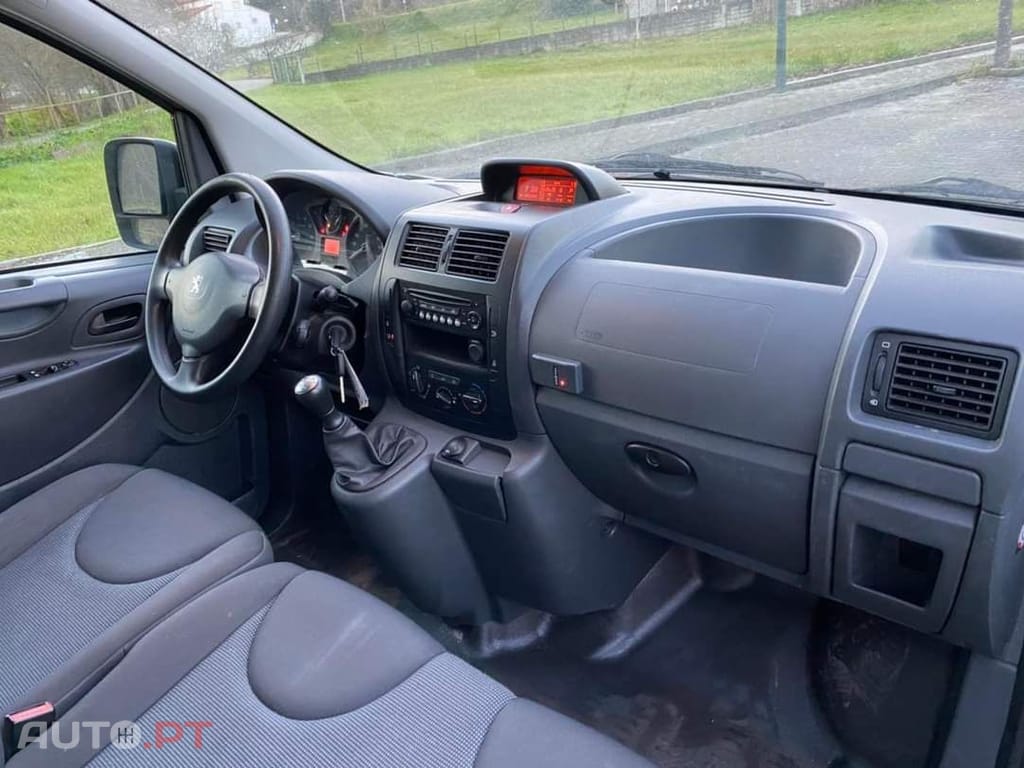 Peugeot Expert 1.6 HDi L2H1 Semi-Vidrado