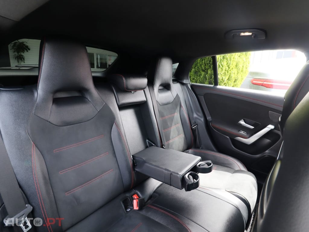 Mercedes-Benz CLA 180 d Shooting Brake AMG Line