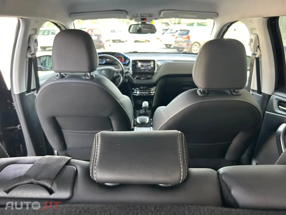 Peugeot 2008 BlueHDi FAP 120 STOP & START Allure