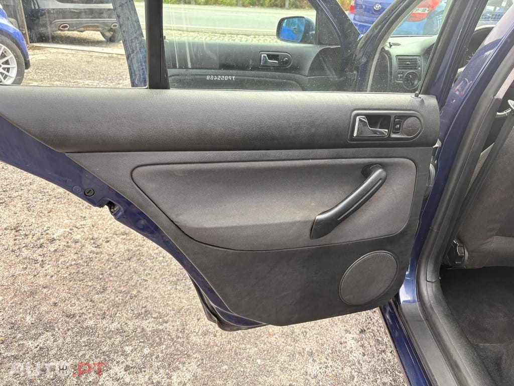Volkswagen Golf 1.9 TDi Highline