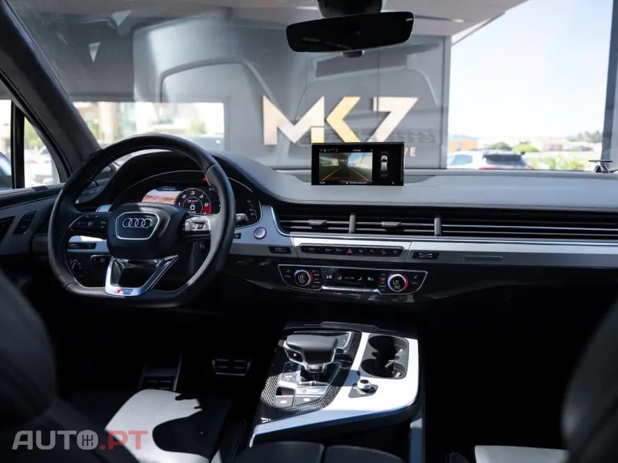 Audi SQ7 4.0 TDI V8 quattro Tiptronic 7L