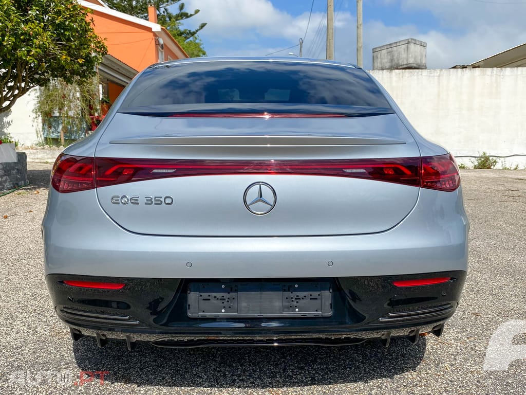 Mercedes-Benz EQE 350