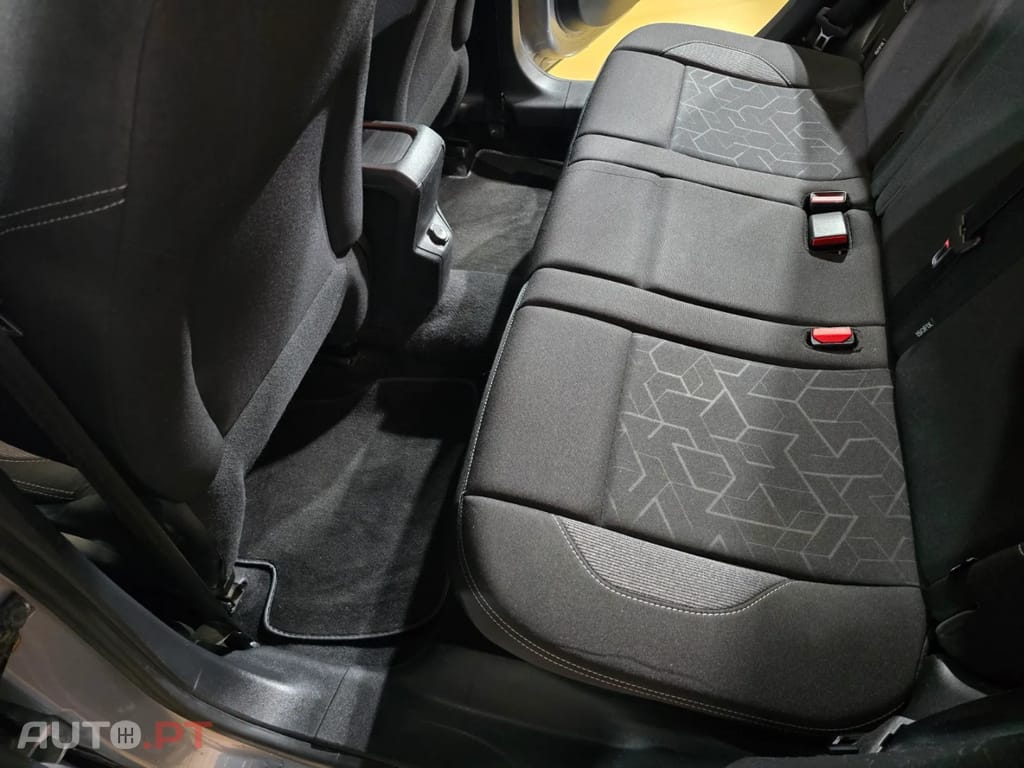 Peugeot 2008 1.2 VTi