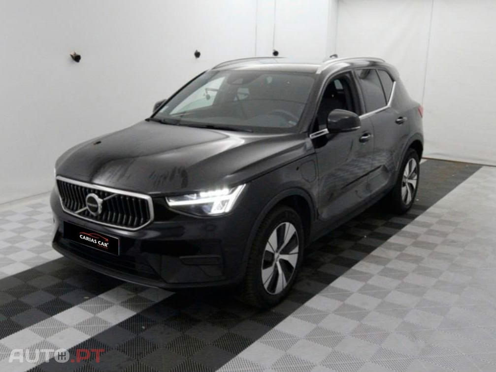 Volvo XC40 1.5 T5 PHEV Momentum Plus