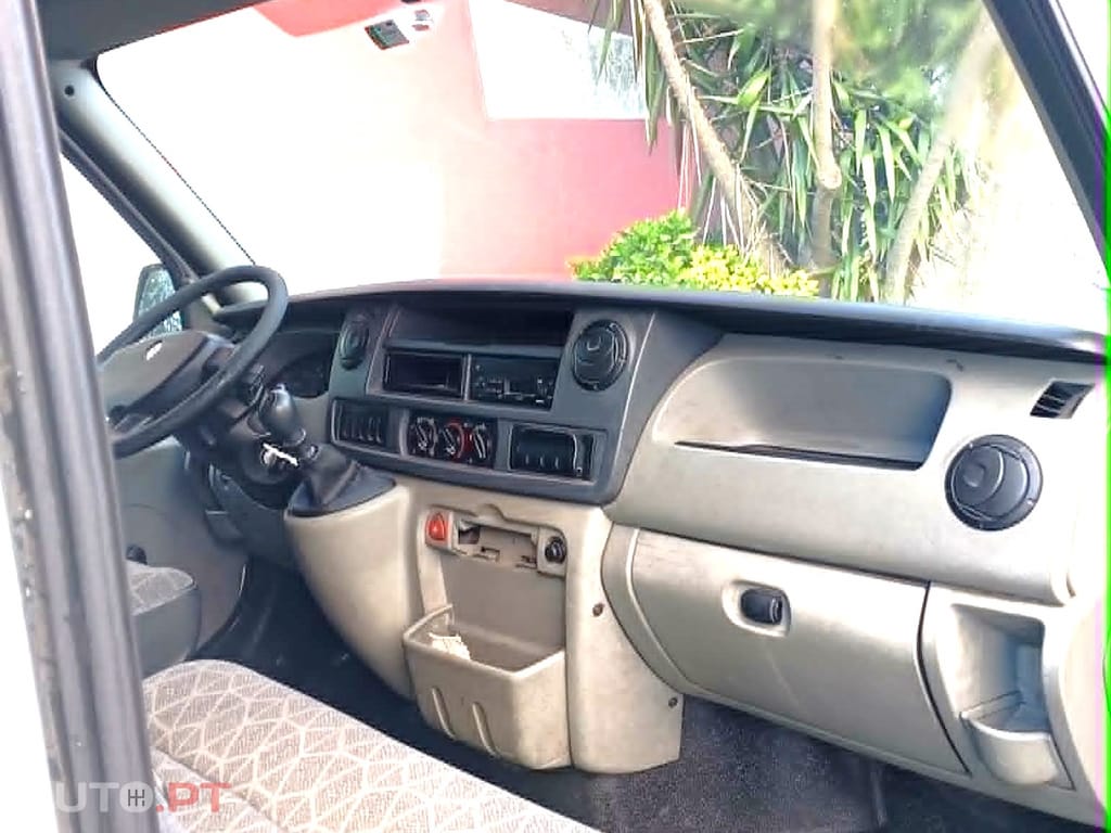 Renault Master 2.5 DCI Furg. Medio/Longota Dies