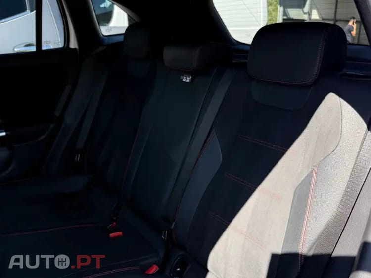 Mercedes-Benz GLA 180 d AMG Line