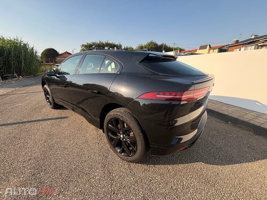 Jaguar I-Pace EV400 R-Dynamic HSE AWD