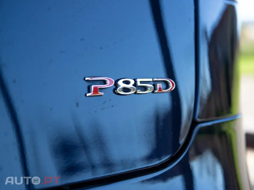 Tesla Model S P85D