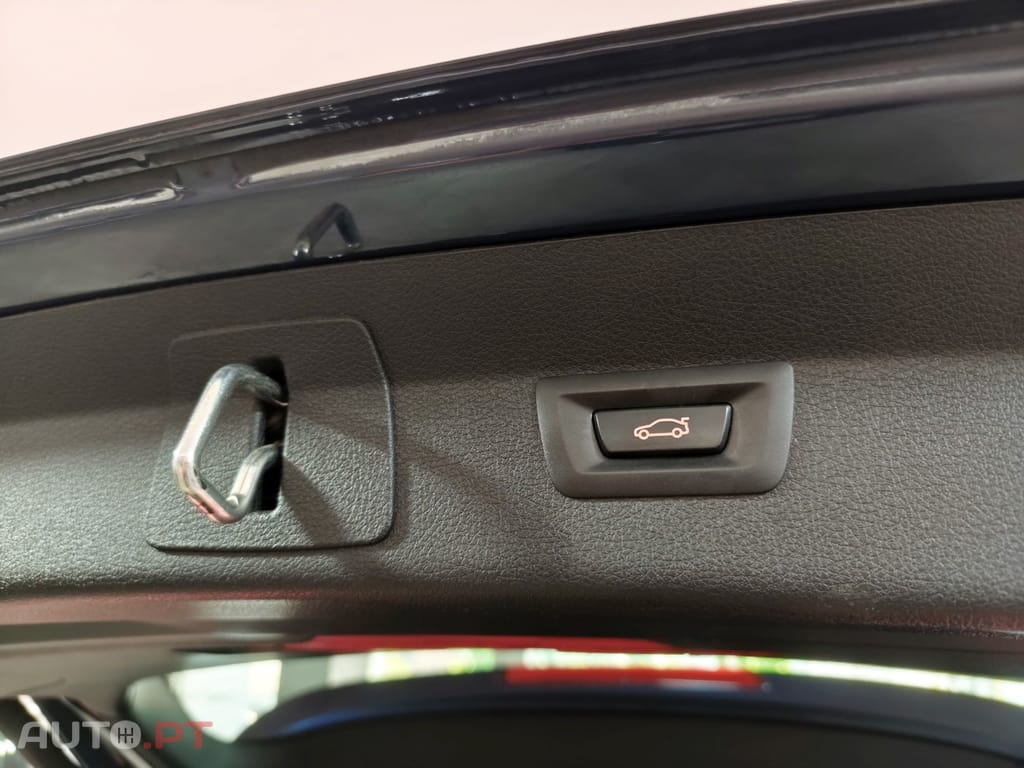 BMW 218 d Line Luxury Auto