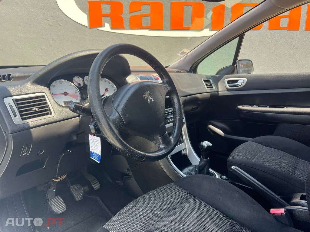 Peugeot 307 SW 1.6 HDi Black & Silver