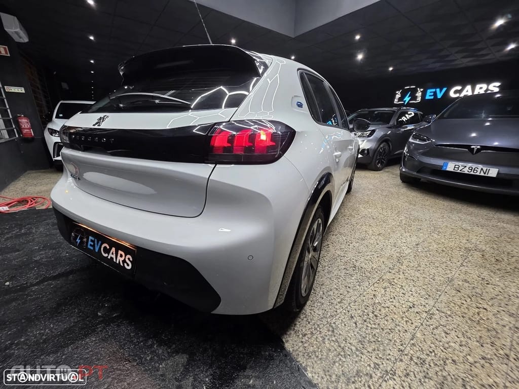 Peugeot E-208 50 kWh Active Pack