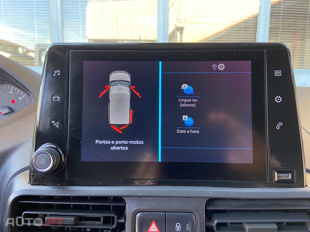 Peugeot Partner 1.6 HDI CarPlay  Só 95 mil kms!! Nacional