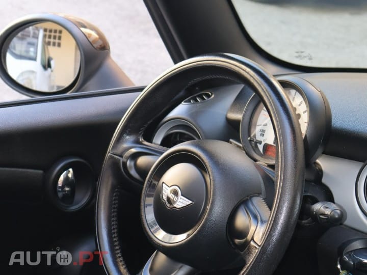 MINI Cooper One