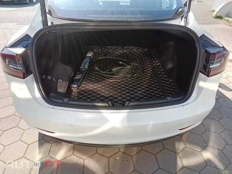 Tesla Model 3 Performance Dual Motor AWD