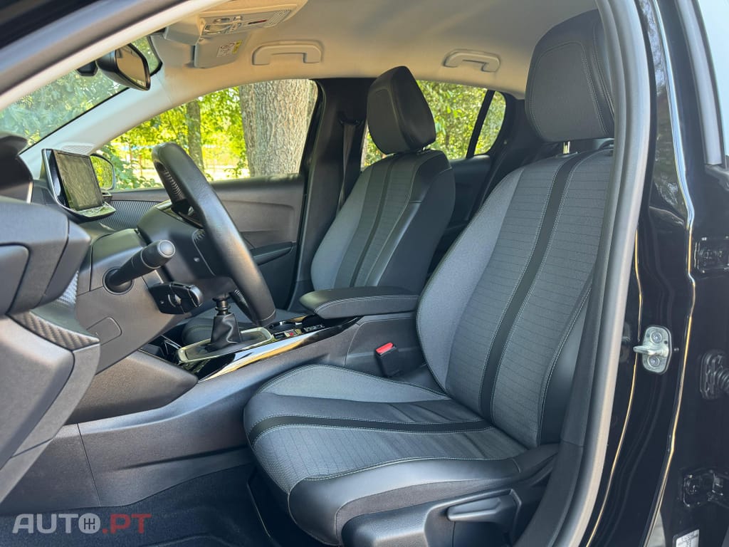 Peugeot 208 1.2 PureTech Allure