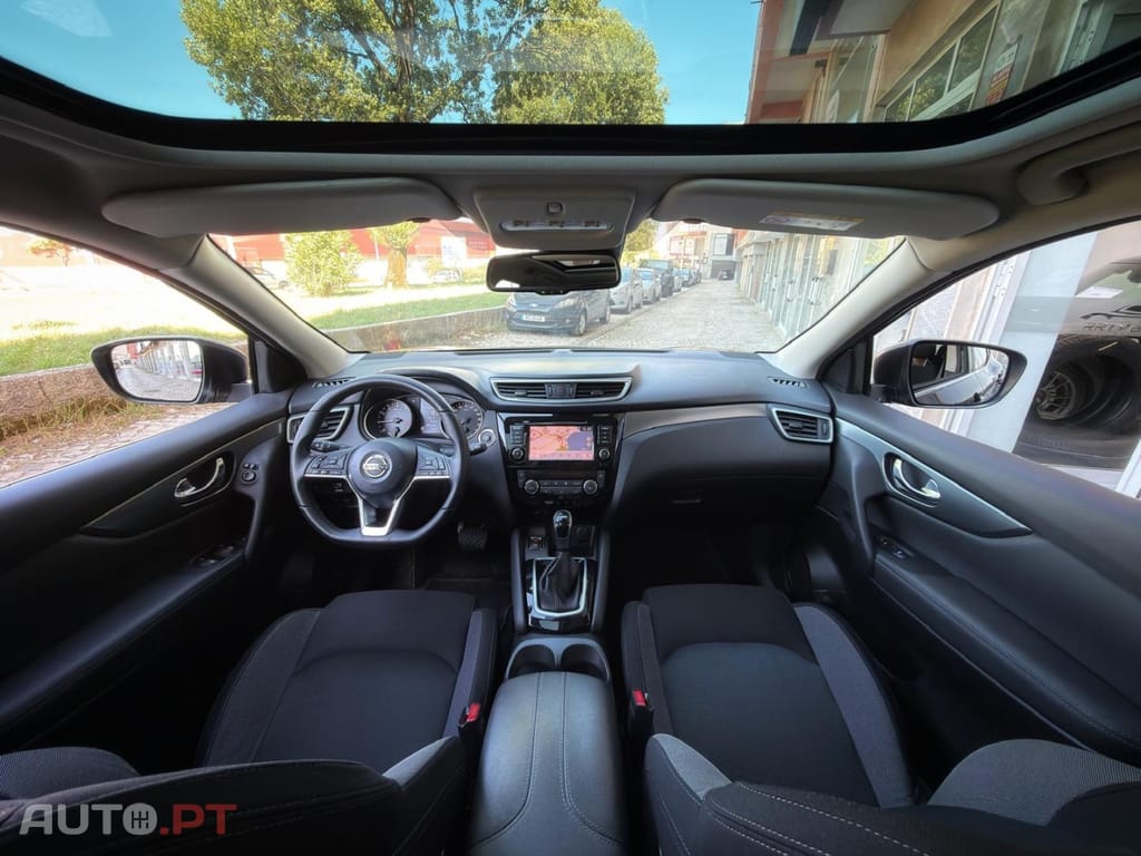 Nissan Qashqai 1.3 DIG-T Tekna Premium DCT