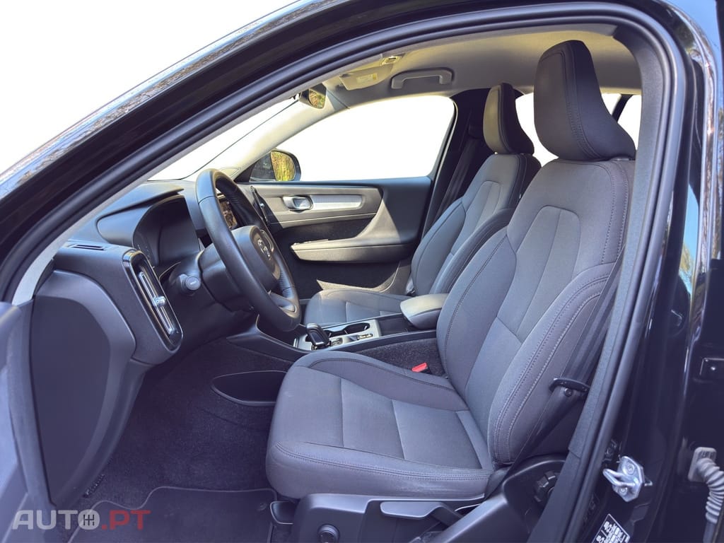 Volvo XC40 1.5 T4 PHEV Core