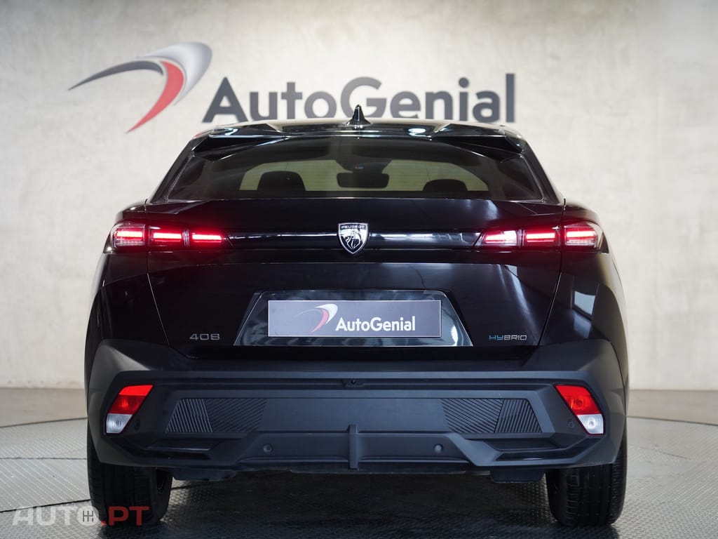 Peugeot 408 1.6 Hybrid Allure e-EAT8