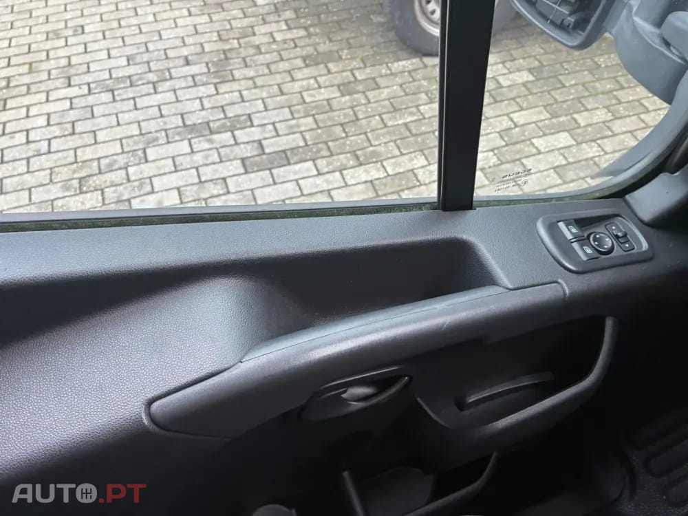Renault Master 2.3 dCi L2 3.5T