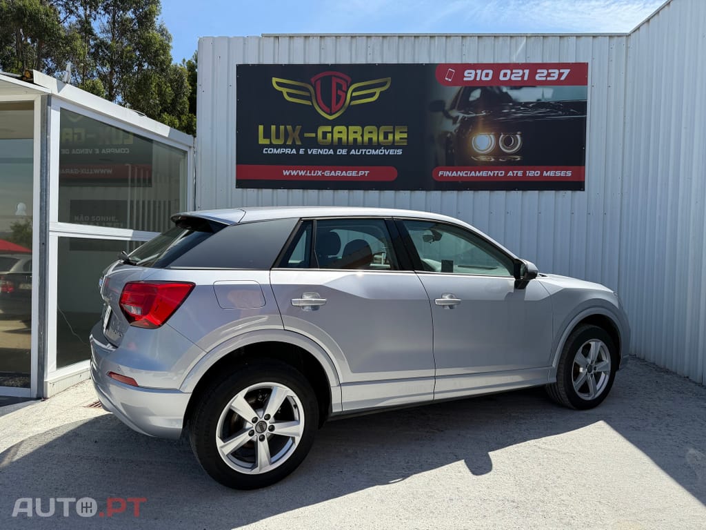 Audi Q2 30 TDI Sport S tronic