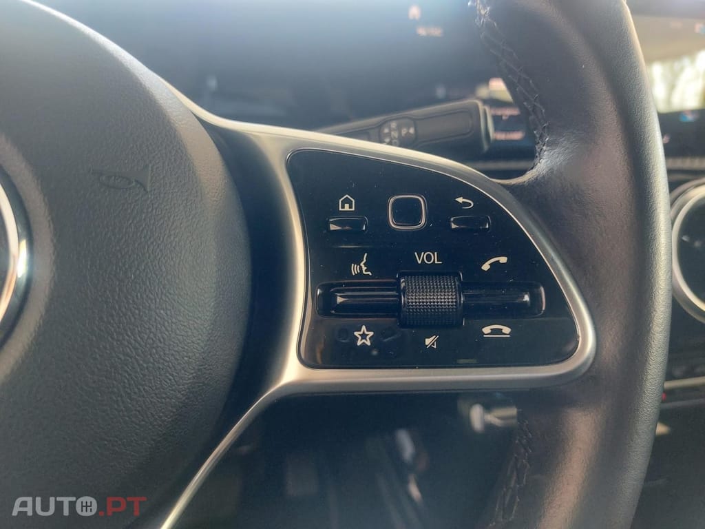 Mercedes-Benz A 250 e Style Plus