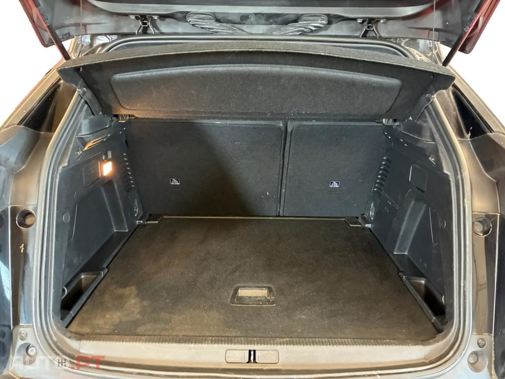 Peugeot 3008 1.2 PureTech Active Pack EAT8