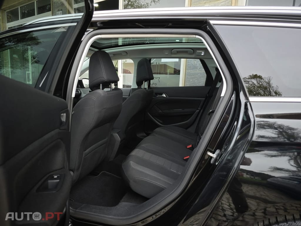 Peugeot 308 SW 1.6 BlueHDi Style J17