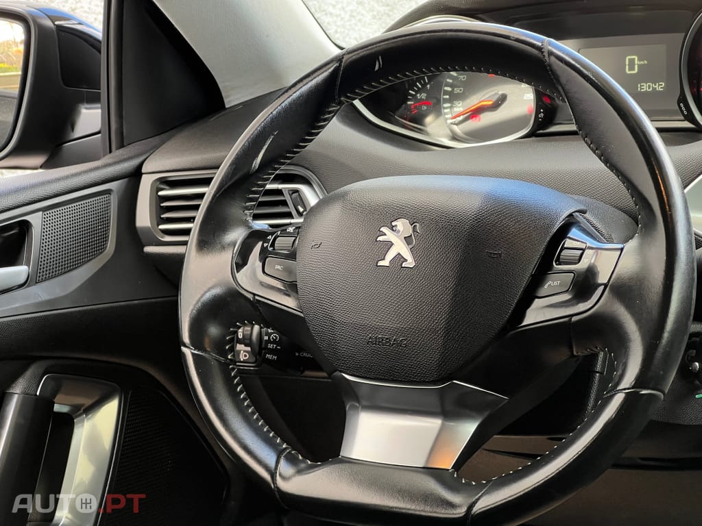 Peugeot 308 1.5 BlueHDi Style