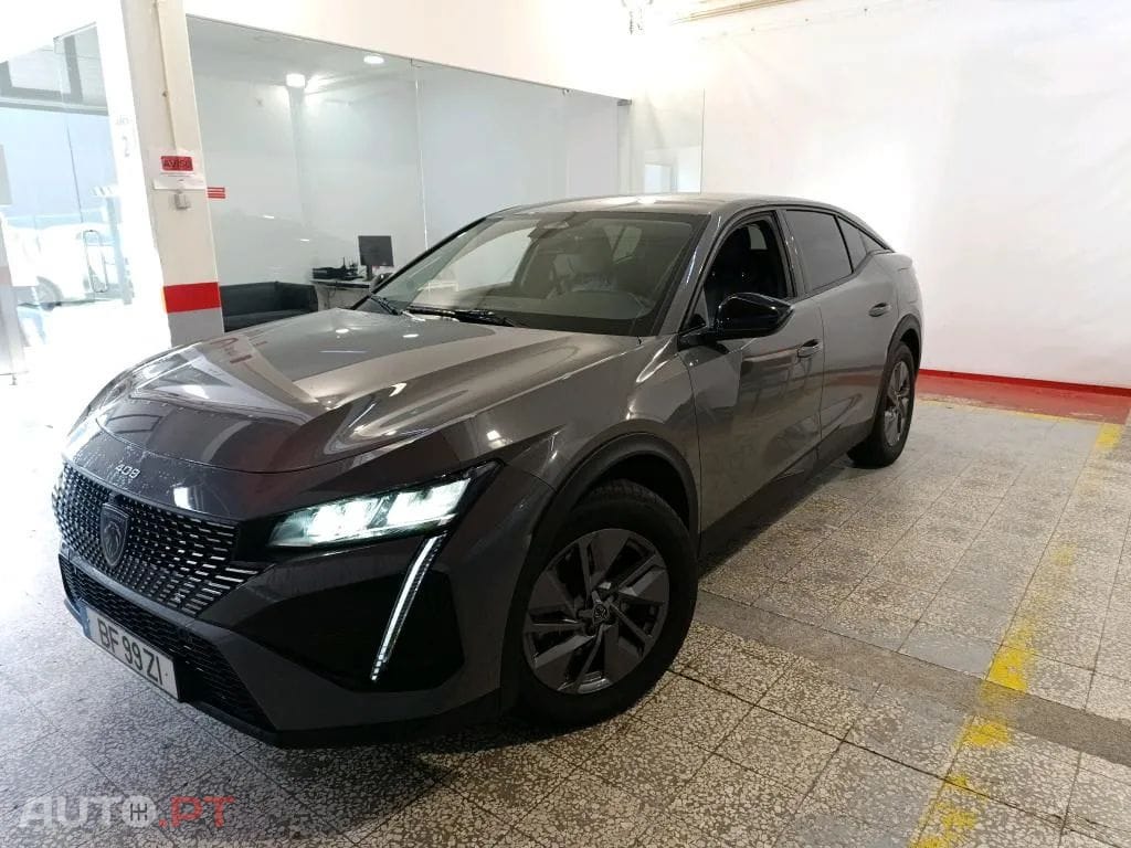 Peugeot 408 1.6 Hybrid Allure Pack e-EAT8