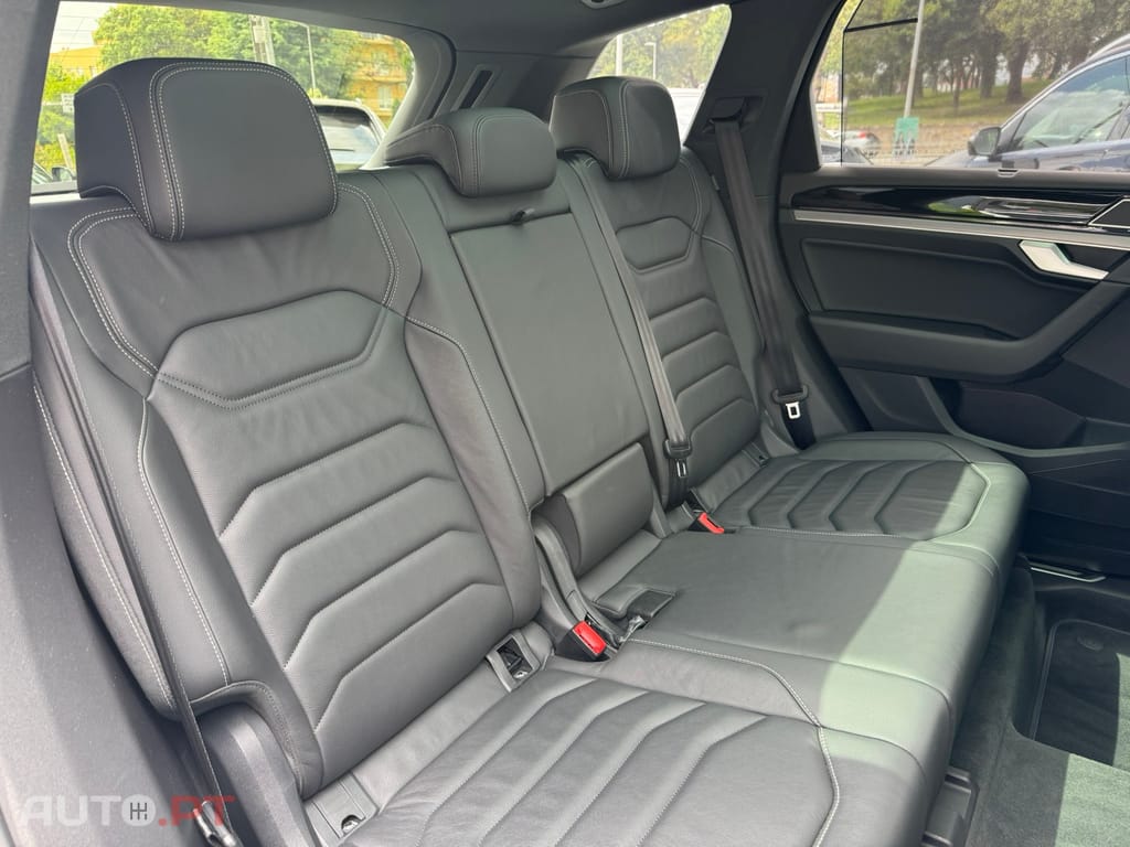 Volkswagen Touareg 3.0 TSI e-Hybrid R
