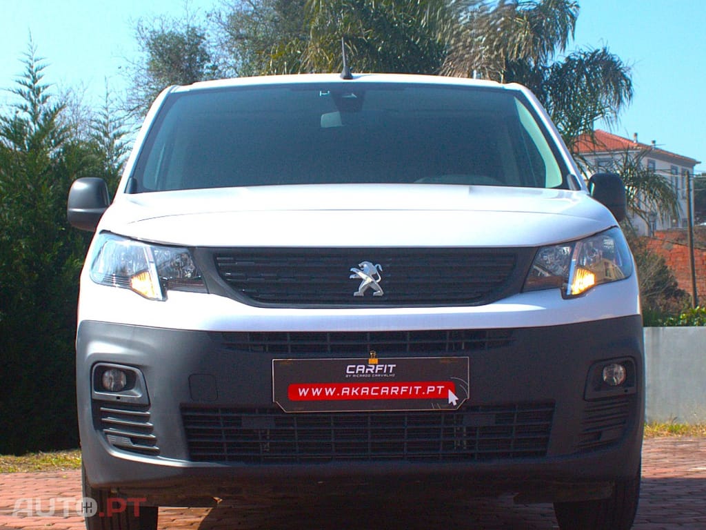 Peugeot Partner 1.5 BlueHDi Asphalt Standard