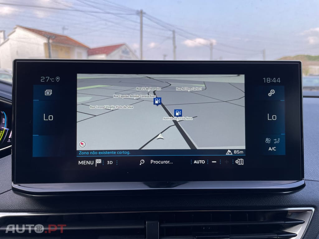 Peugeot 3008 1.2 Hybrid Allure e-DCS6