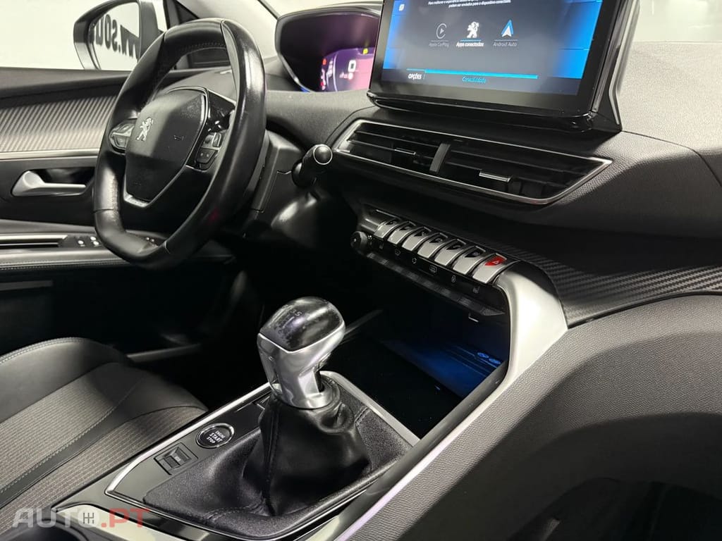 Peugeot 3008 PureTech 130 Stop & Start GPF Allure