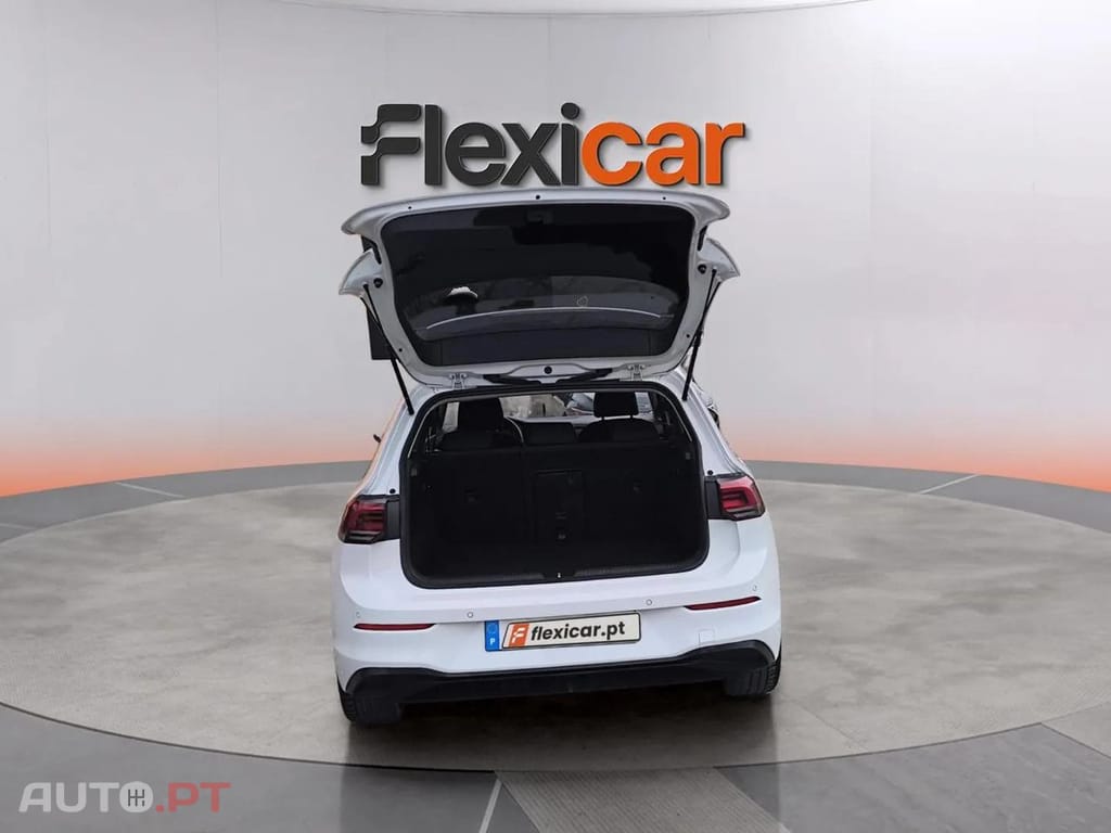 Volkswagen Golf 1.0 TSI Life