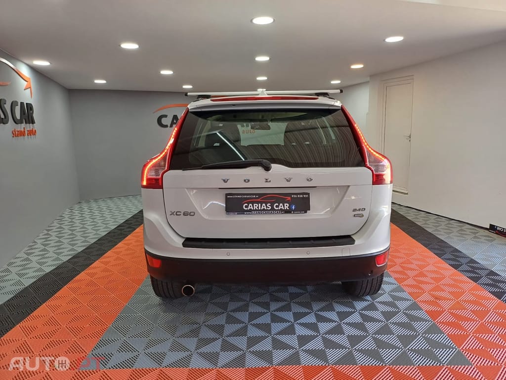 Volvo XC60 2.4 D Drive Summum