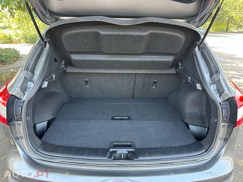 Nissan Qashqai 1.5 dCi Tekna 19 Pele
