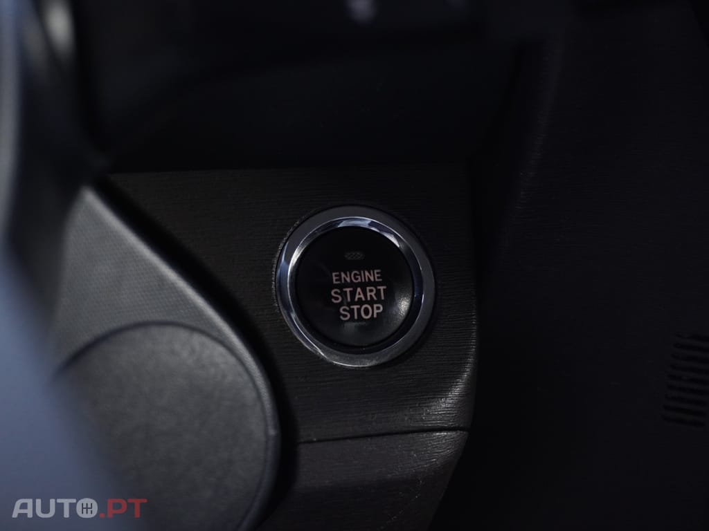 Toyota iQ 1.0