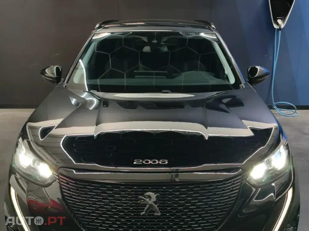 Peugeot 2008 1.5 BlueHDi Allure Pack EAT8