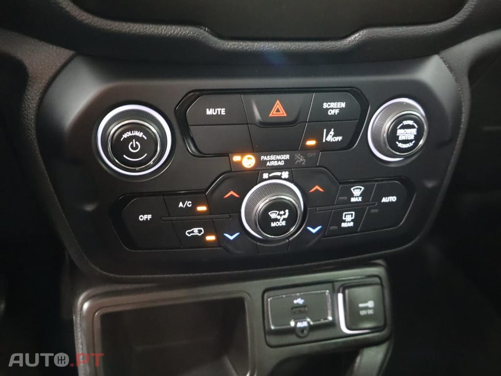 Jeep Renegade Night Eagle 1.0  4X2
