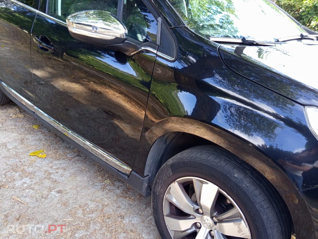 Peugeot 2008 SUV 1.4HDI